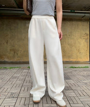 Load image into Gallery viewer, Anita barrel pants