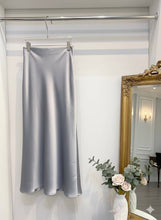 Load image into Gallery viewer, Suzy Satin Skirt