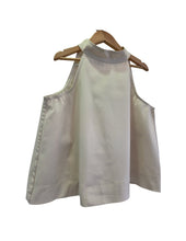 Load image into Gallery viewer, Hannah halter top