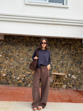 Load image into Gallery viewer, Anita barrel pants