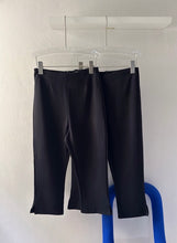 Load image into Gallery viewer, Janina capri pants