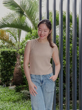 Load image into Gallery viewer, Stacy soft knit top