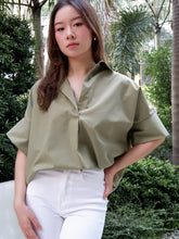 Load image into Gallery viewer, Essie