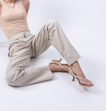 Load image into Gallery viewer, The Curve in Khaki