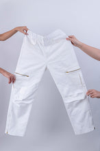 Load image into Gallery viewer, The Zip in White