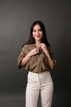 Load image into Gallery viewer, Essie