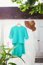 Load image into Gallery viewer, Nikko pull over set