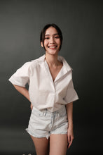 Load image into Gallery viewer, Essie