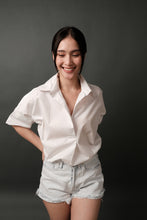 Load image into Gallery viewer, Essie