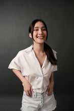 Load image into Gallery viewer, Essie