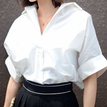 Load image into Gallery viewer, Essie