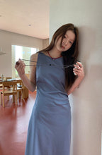 Load image into Gallery viewer, Harry dress
