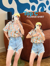 Load image into Gallery viewer, Kathy floral top
