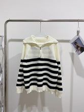 Load image into Gallery viewer, Solenn Sweater
