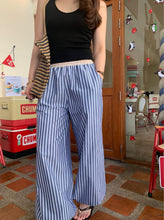 Load image into Gallery viewer, Laureen striped pants
