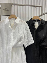 Load image into Gallery viewer, Joni eyelet set
