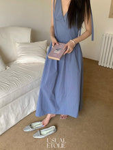 Load image into Gallery viewer, Aina dress
