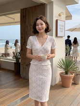Load image into Gallery viewer, Sabine lace set
