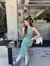Load image into Gallery viewer, Harry dress
