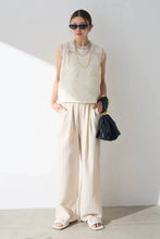 Load image into Gallery viewer, Simone lace top
