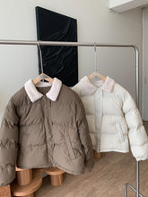 Load image into Gallery viewer, Ivan jacket
