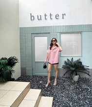 Load image into Gallery viewer, Susan collared top
