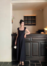 Load image into Gallery viewer, Jade dress
