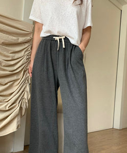 Olivia wide legged pants