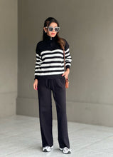 Load image into Gallery viewer, Tokyo knit set

