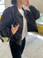 Load image into Gallery viewer, Derrick jacket
