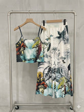 Load image into Gallery viewer, Tiffany printed set
