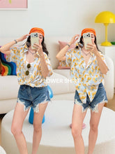 Load image into Gallery viewer, Kathy floral top
