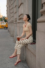 Load image into Gallery viewer, Venice polka dot leggings
