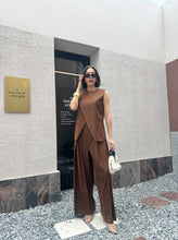 Load image into Gallery viewer, Verniece Set
