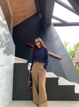 Load image into Gallery viewer, Frankie pants with belt
