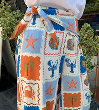 Load image into Gallery viewer, Eliza linen printed pants
