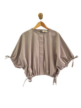Load image into Gallery viewer, Arden linen top
