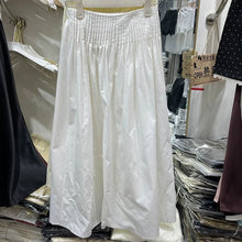Load image into Gallery viewer, Cassandra skirt
