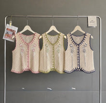 Load image into Gallery viewer, Mia crochet top
