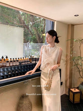 Load image into Gallery viewer, Simone lace top
