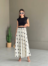 Load image into Gallery viewer, Neil skirt
