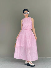 Load image into Gallery viewer, Madison eyelet set
