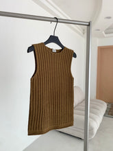 Load image into Gallery viewer, Greg knit top
