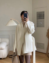 Load image into Gallery viewer, Berlin coat
