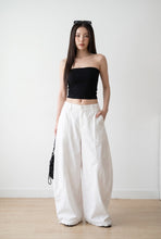 Load image into Gallery viewer, Jasmine balloon pants
