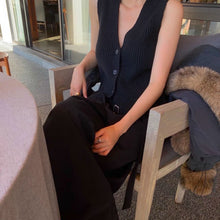 Load image into Gallery viewer, Erica Vest
