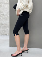 Load image into Gallery viewer, Carla capri pants
