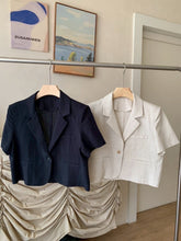 Load image into Gallery viewer, Robby linen top
