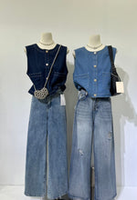 Load image into Gallery viewer, Vivian denim top

