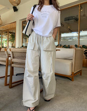 Load image into Gallery viewer, Blake cargo pants
